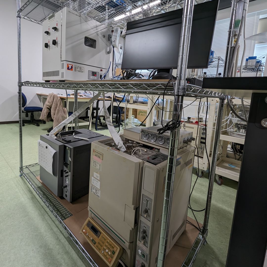 常圧固定床流通型反応装置