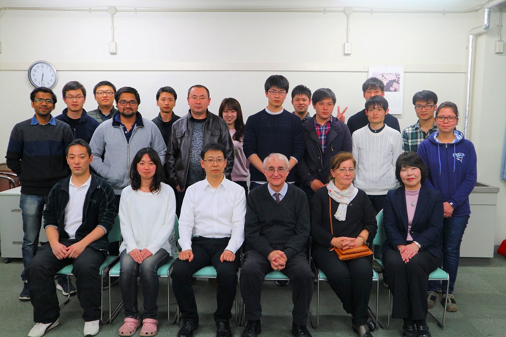 2017年3月22日　　Santos 先生のfarewell party